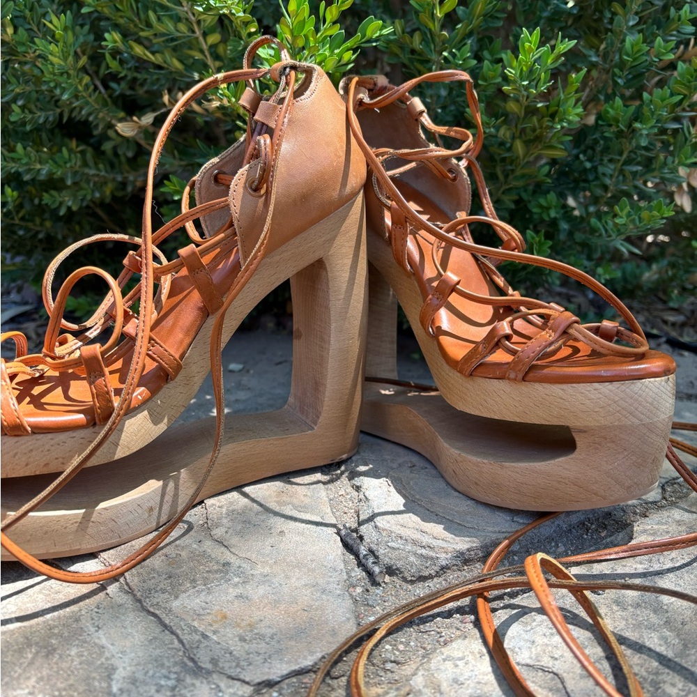 Jeffrey Campbell Sculptural Platform Heels | Lace Up Leather Sandals 7.5 - Picture 4 of 7
